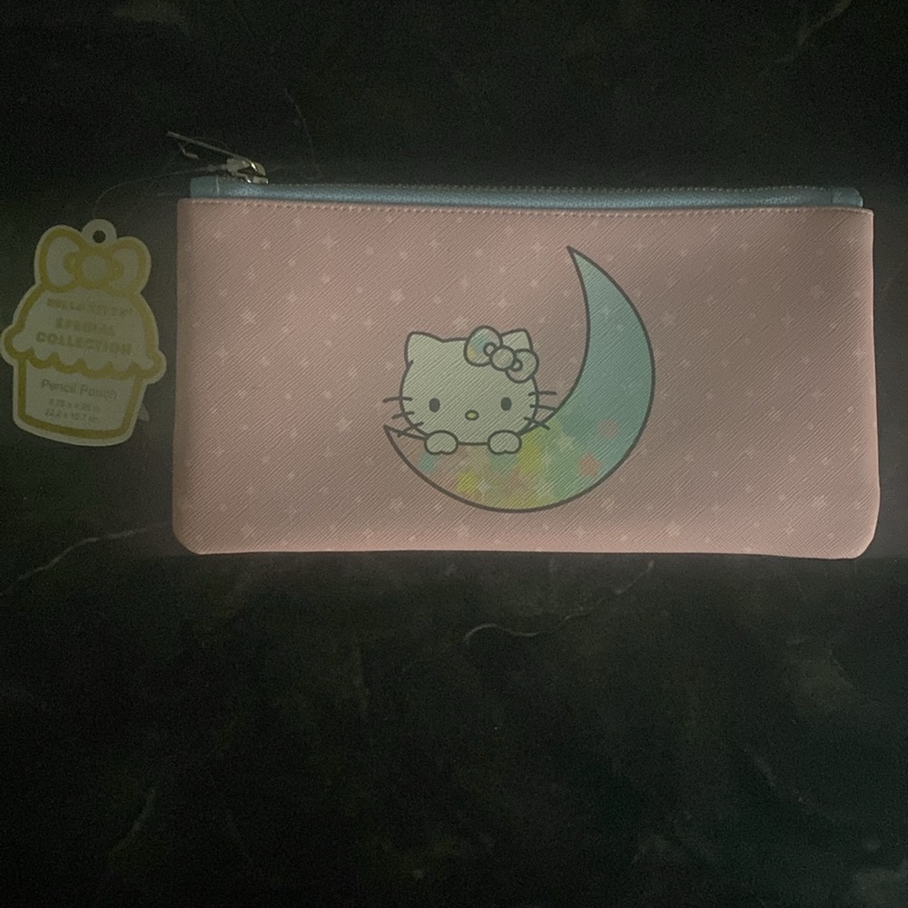 Sanrio Hello Kitty Special Collection Make Up/Pencil Pouch